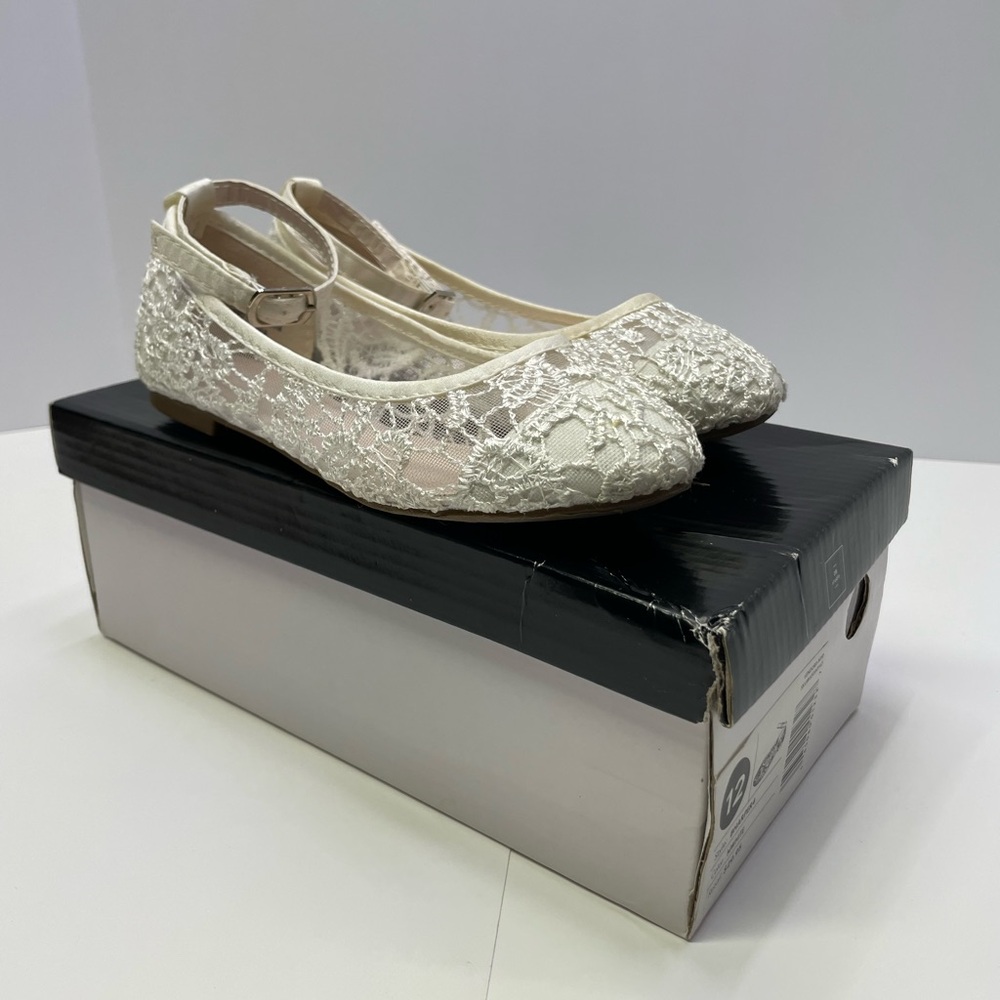 David's Bridal Cream Lace Kids Dress Shoes